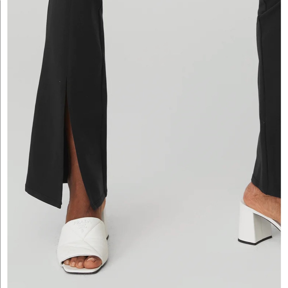 COPY - ALO YOGA AIRBRUSH 7/8 HIGH WAIST FLUTTER LEGGING